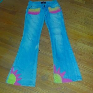 Bongo low rise flared jeans with painting flower on the bottom and arbre on the